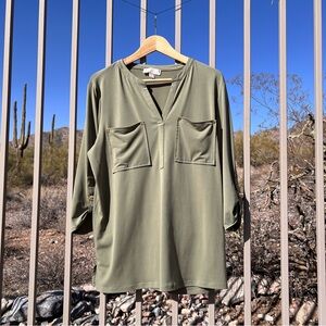 ⬇️💲MICHAEL Michael Kors Women’s 3/4 Sleeves Top  L Color Sage Green Gold Tone